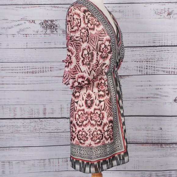 Bebe, Chiffon Dress, with Cut Out Sleeves Size S - Picture 2 of 6